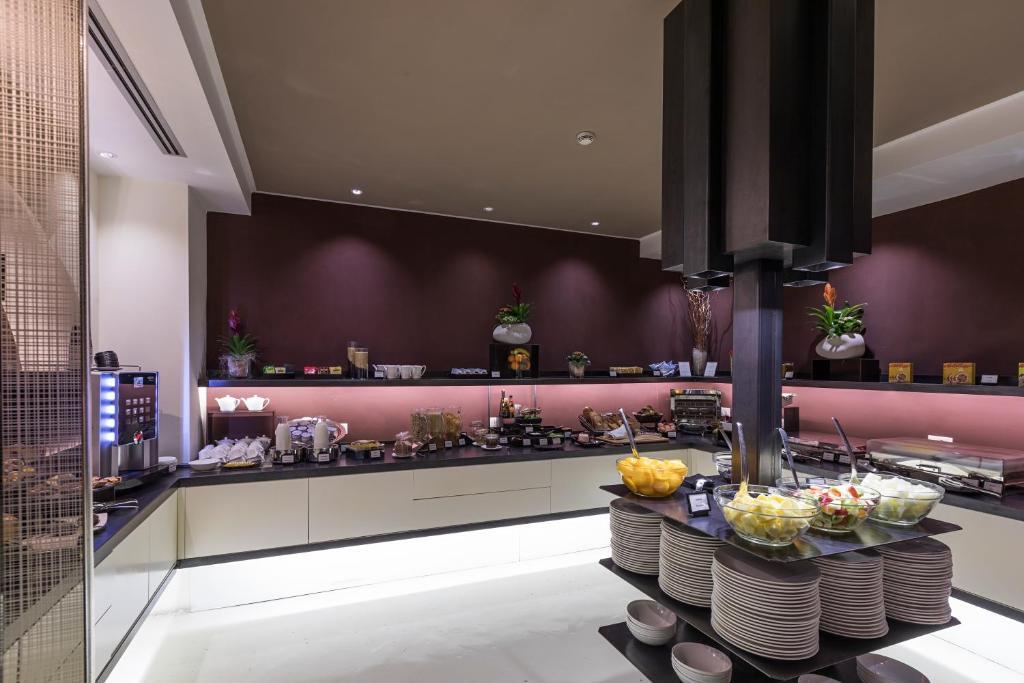 Rome Life Hotel