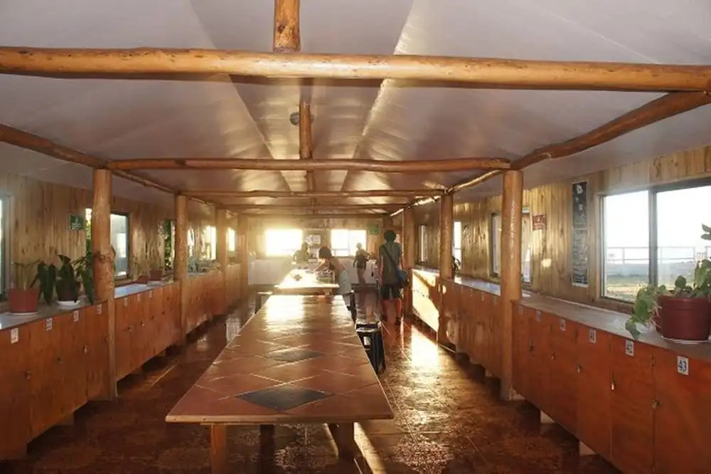 Hostel Camping Mihinoa