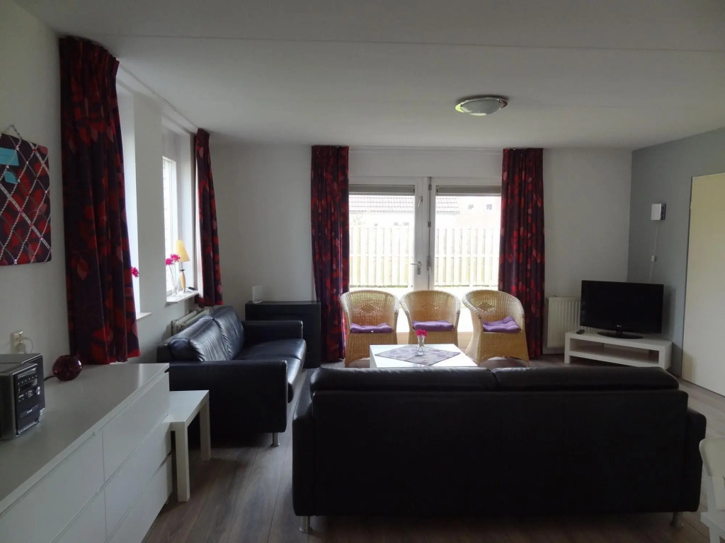 Holiday Home in Zeeland near the Sea