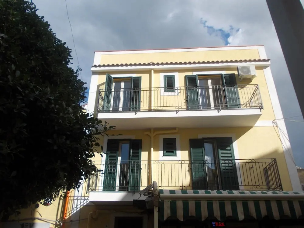 Fimis Apartment