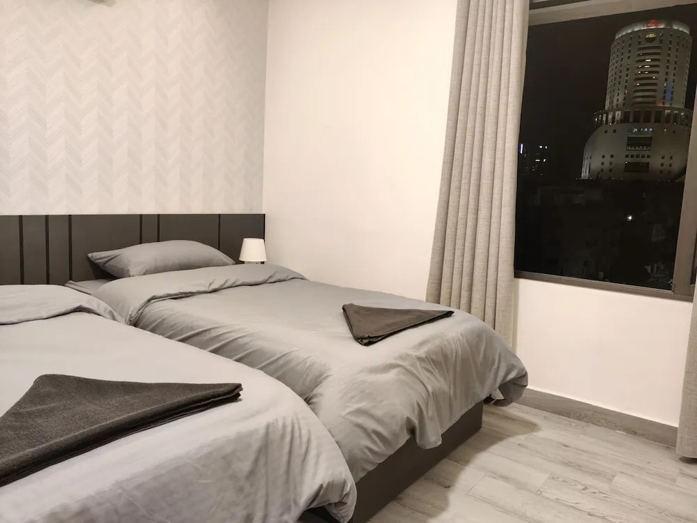 41m luxury room royal near all services