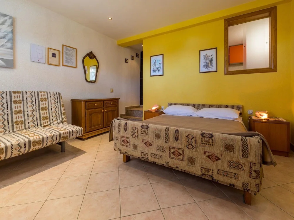 Apartment Elena