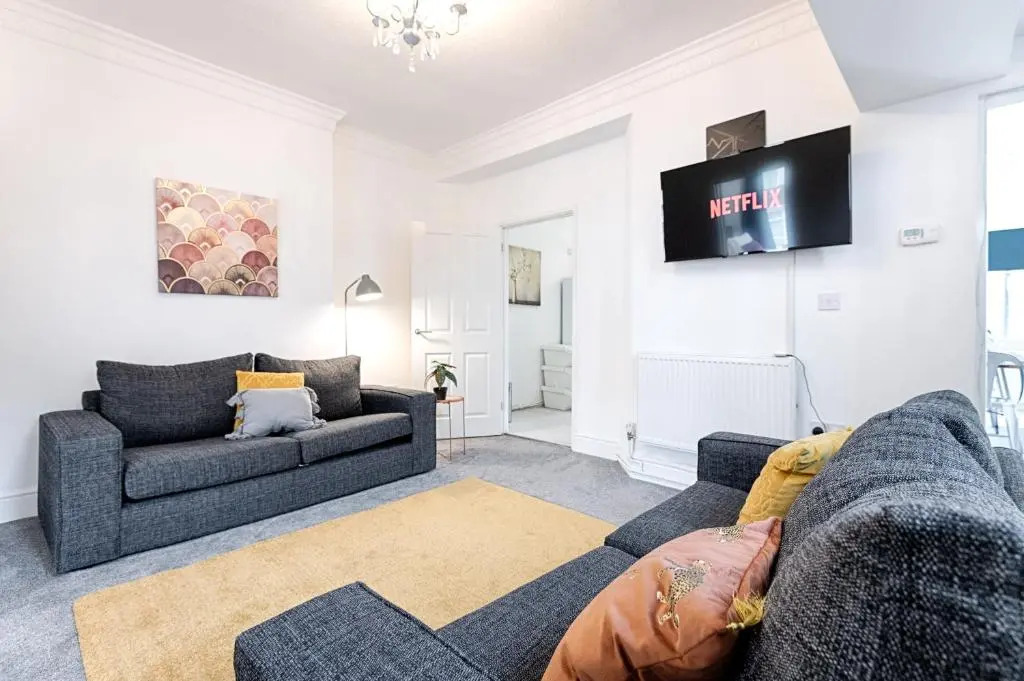 Make this your base TV in every bedroom