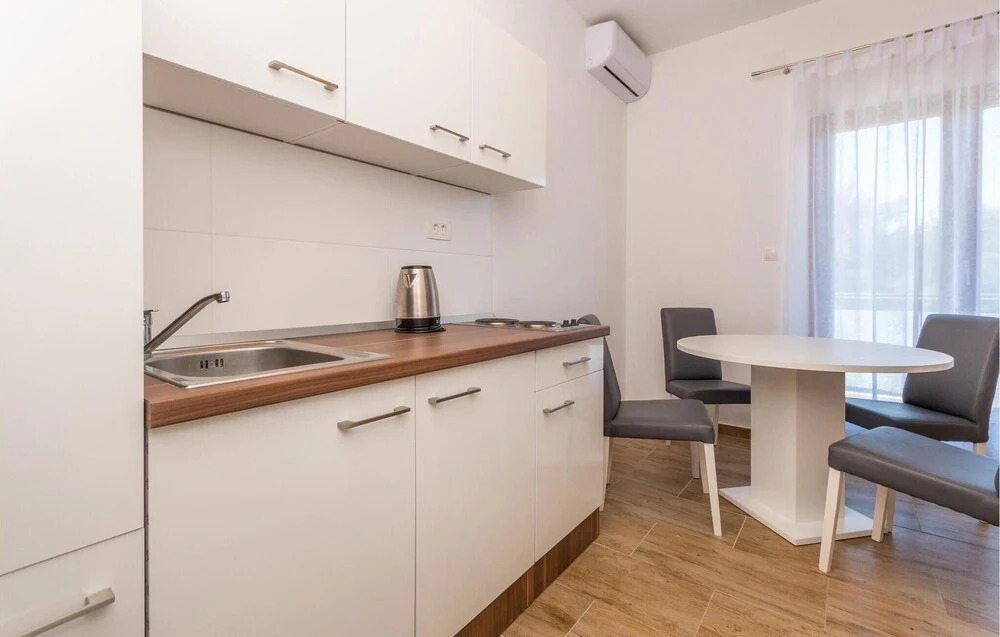 Awesome Apartment in Biograd na Moru With 1 Bedrooms and Wifi