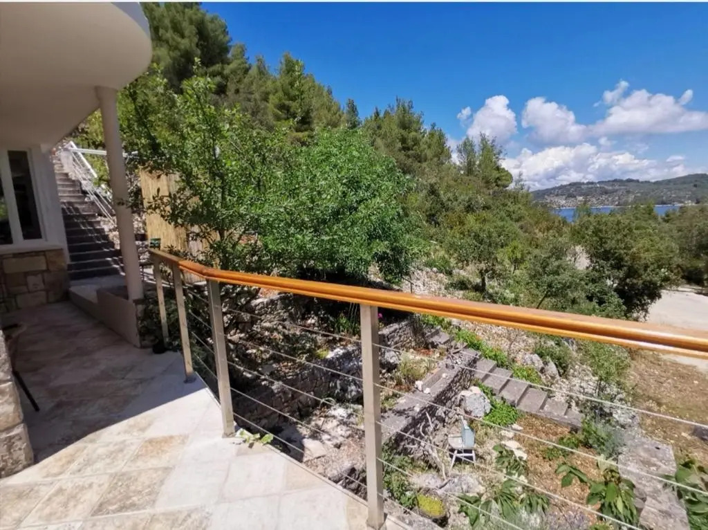 Tinas holiday house