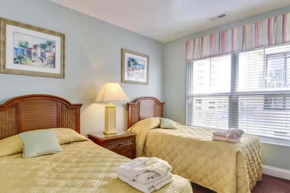 Ambassador Villas by Elliott Beach Rentals