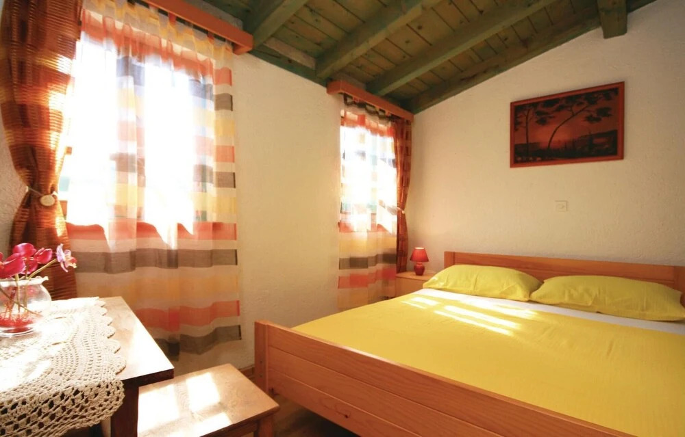 One-Bedroom Holiday Home Jadrija With A Fireplace 03