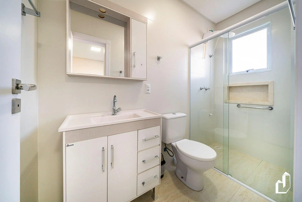 Cobertura Duplex Com Piscina E 03 Suítes