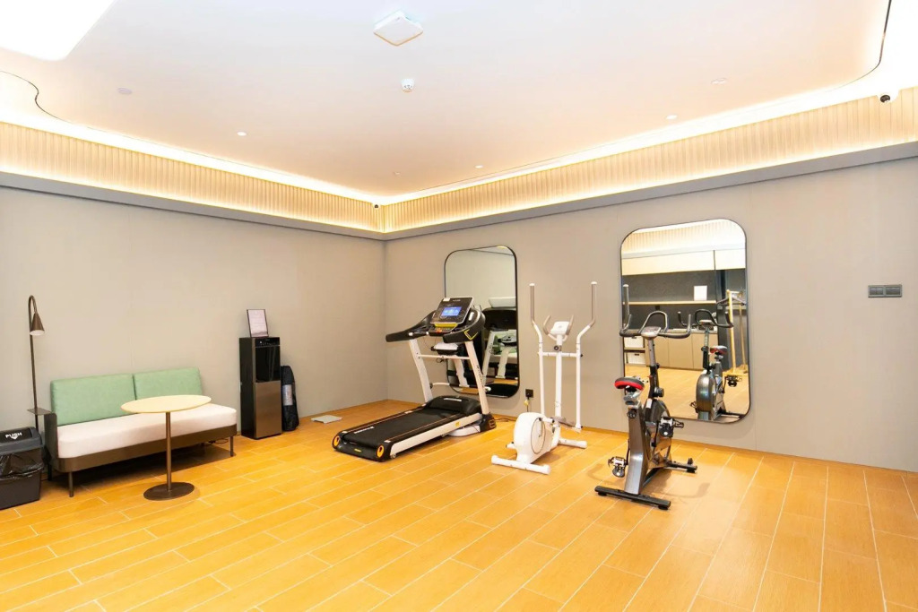 Hanting Hotel (Nanjing Confucius Temple Sanshan Street Metro Station)