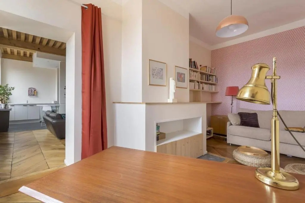 Capucins - 2 chambres et un bureau au calme - - Appartement 2beapart