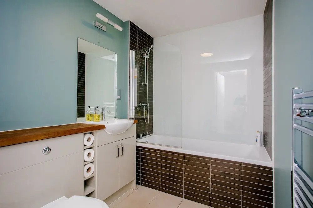 Modern 2 Bedroom Flat In Greenwich