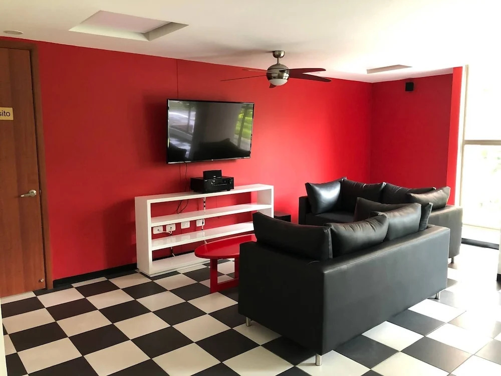 Room And Access To Pool, Turkish And Gym