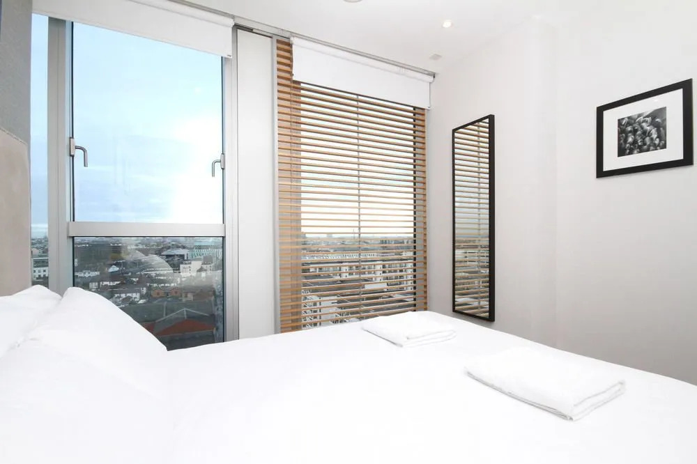Pearse Street Luxury Sleep 6
