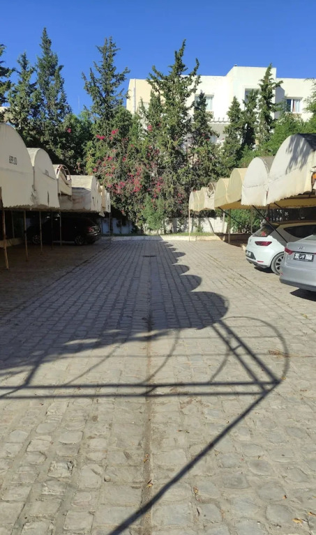 Yasmina Apartment in the Heart of the Tourist Area