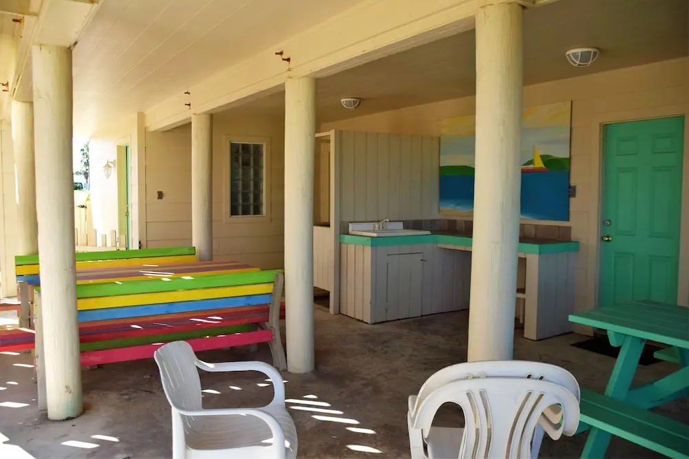 Dolphin House On The Beach - Four Bedroom Home