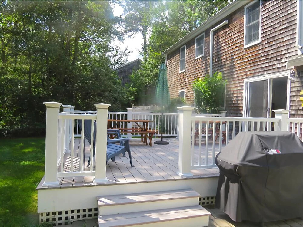 51 Chatham Crest Drive - Four Bedroom House
