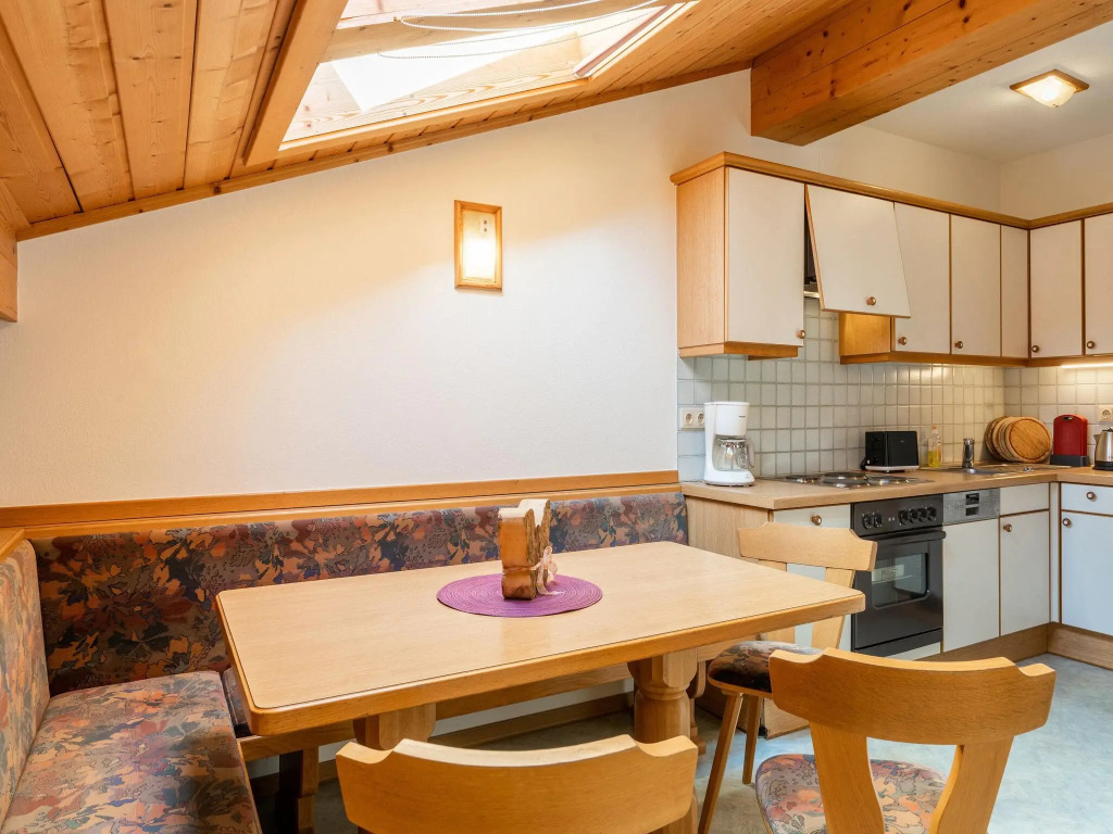 Beautiful apartment in Mittersill with balcony
