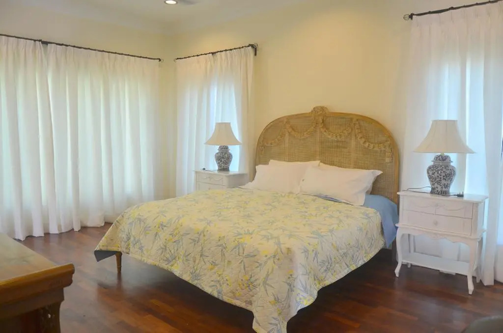 NHZ Country House