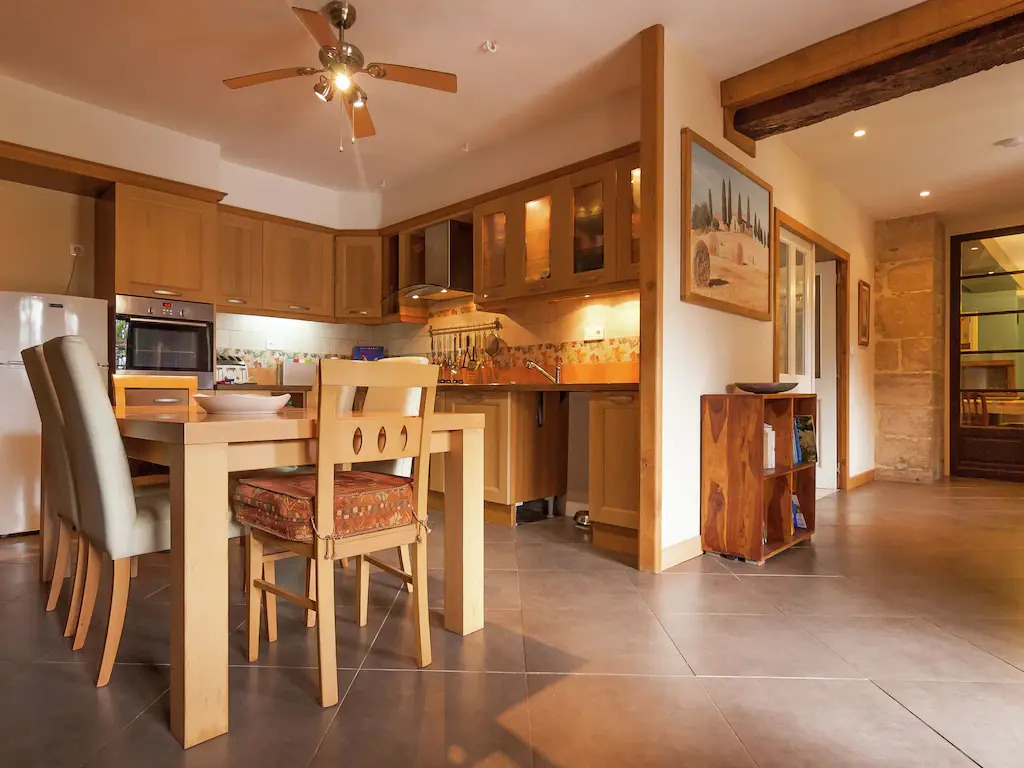 Elegant Holiday Home in Coubjours with Private Garden