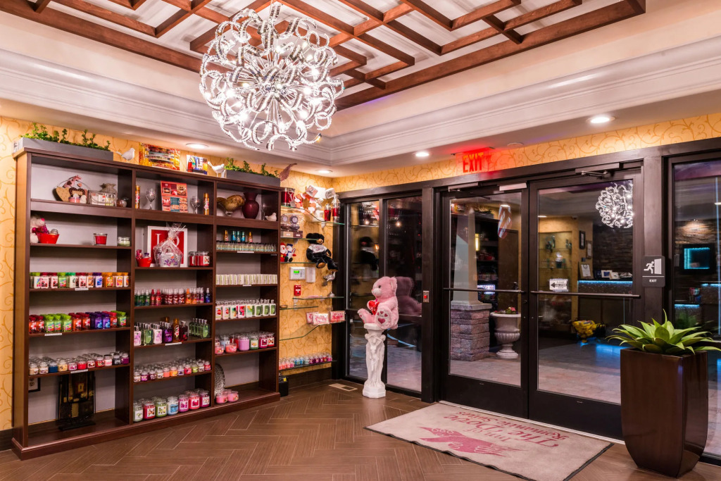 Inn of The Dove Romantic Luxury & Business Suites