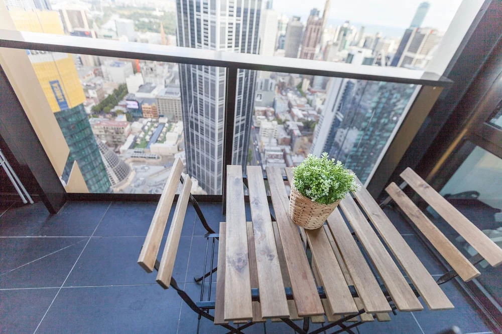 Empire Apartment Tower