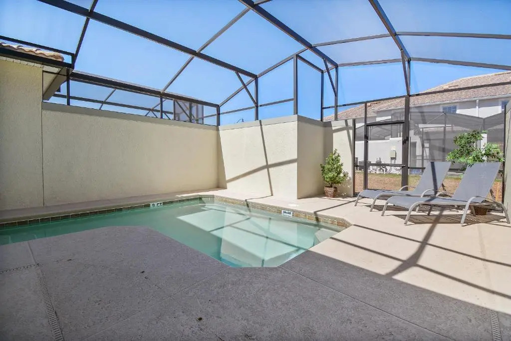 Family Friendly Four Bedroom w Pool 4896 Storeylakeresort