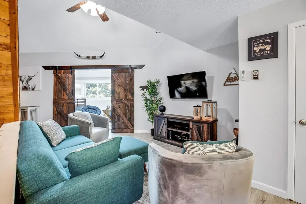 Mountaineer's Cottage - Cozy Condo In The Gorgeous White Mountains 2 Bedroom Condo by Redawning