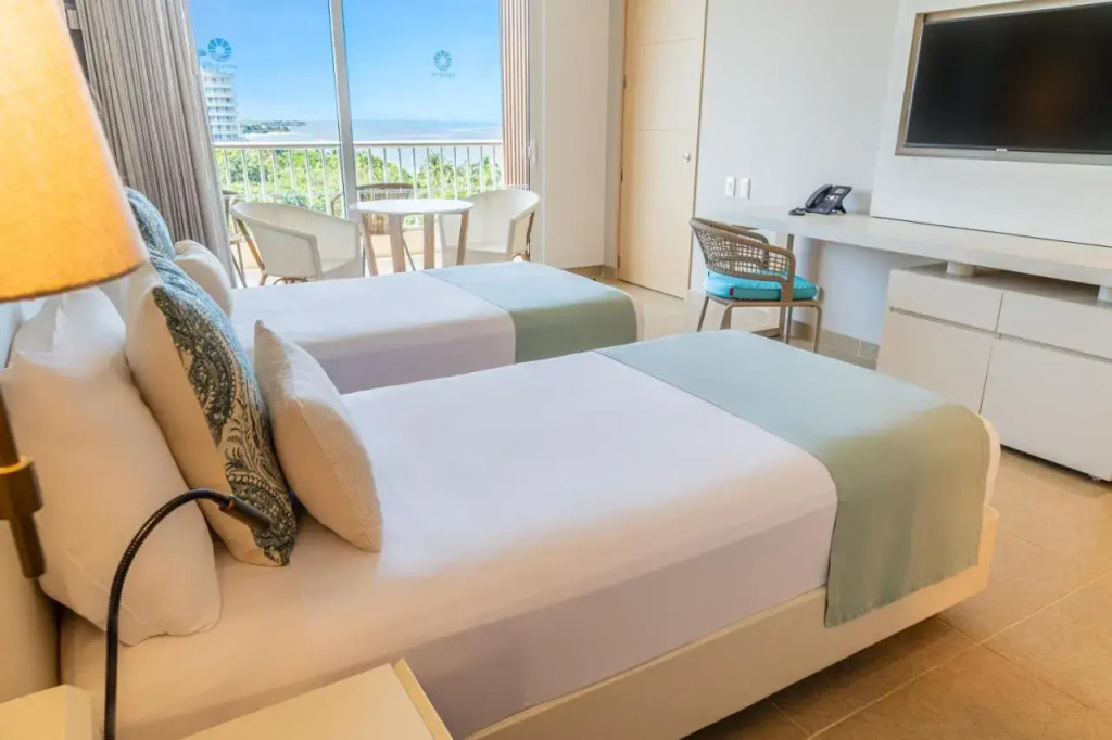 Hotel Irotama Lago