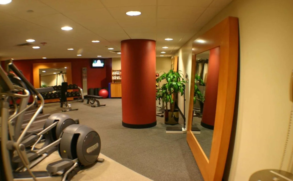 Embassy Suites by Hilton Indianapolis Downtown