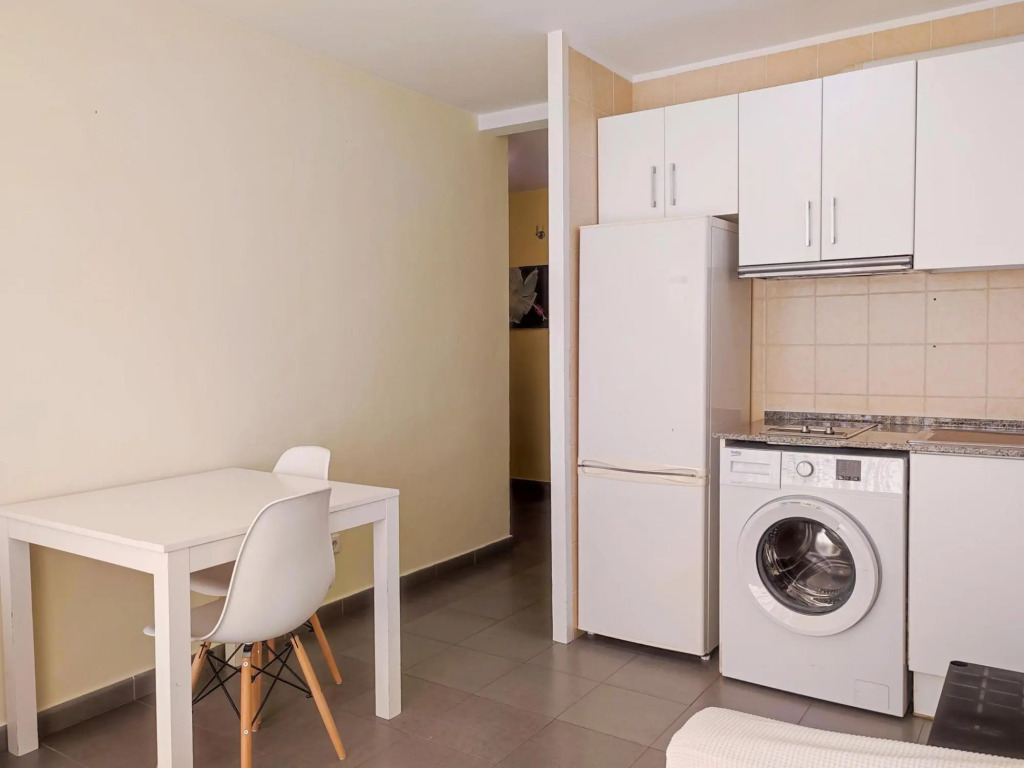 Cannes Planta 3 , Porta 7
