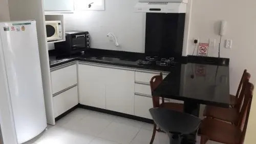 Apto Ingleses à 50mts da praia