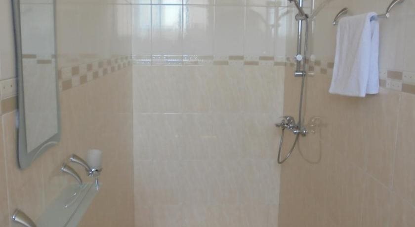 Royal Residence Hotel