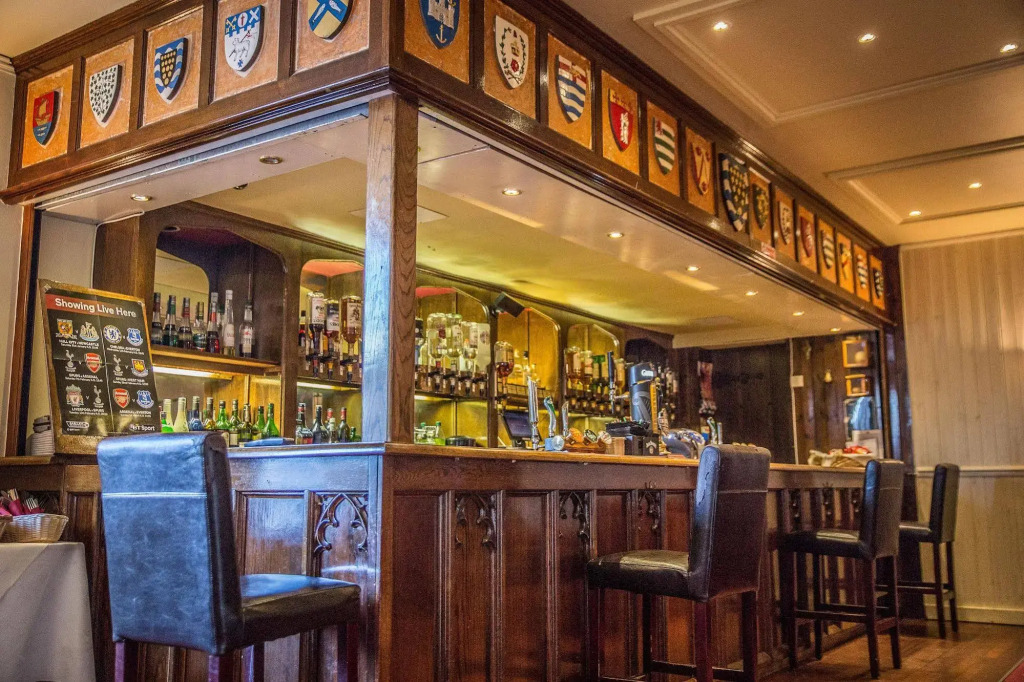 The Queens Hotel