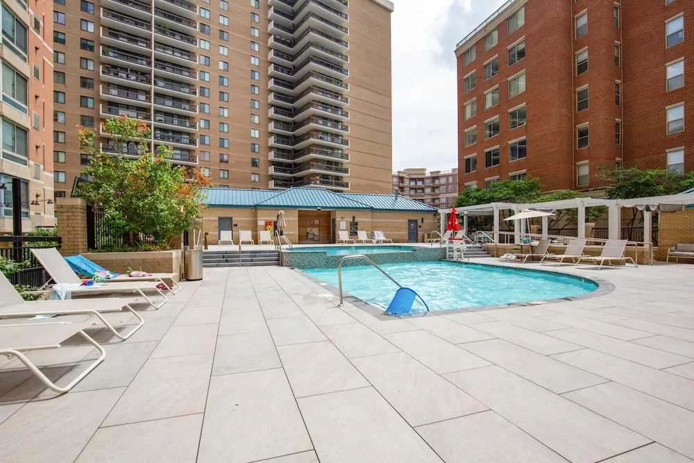 2BR Luxury City Suite With Gym & Pool