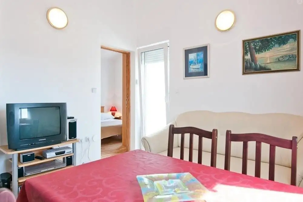 Teo - 8m From the sea & Parking - A3 Novi