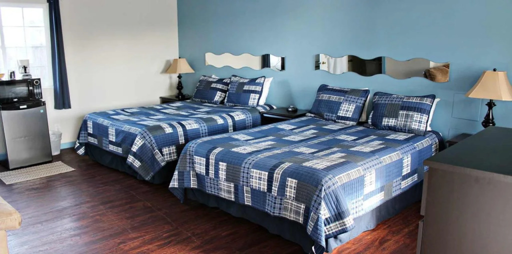 Coastal Inn and Suites