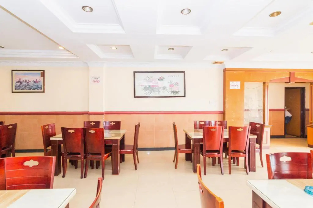 OYO 1581 Hotel Grand Palace
