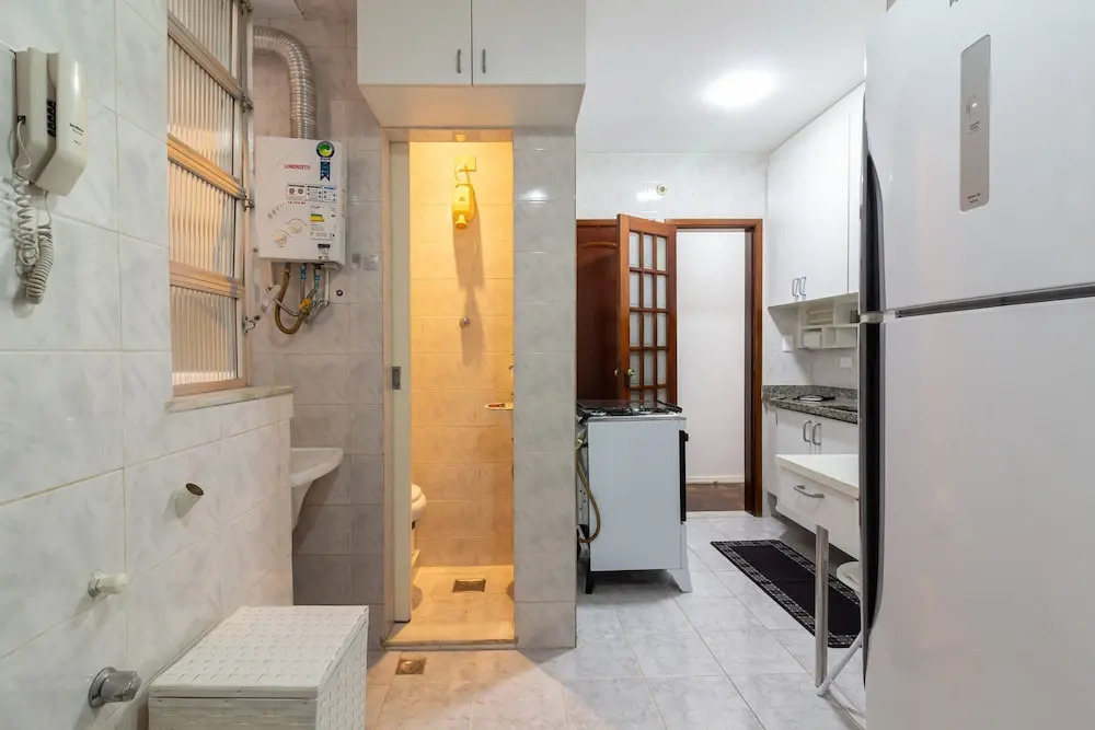 Comfort in Copacabana 9 Minutes From the Beach Cj202
