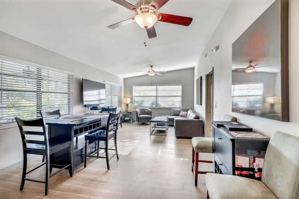Modern Fort Myers Bungalow