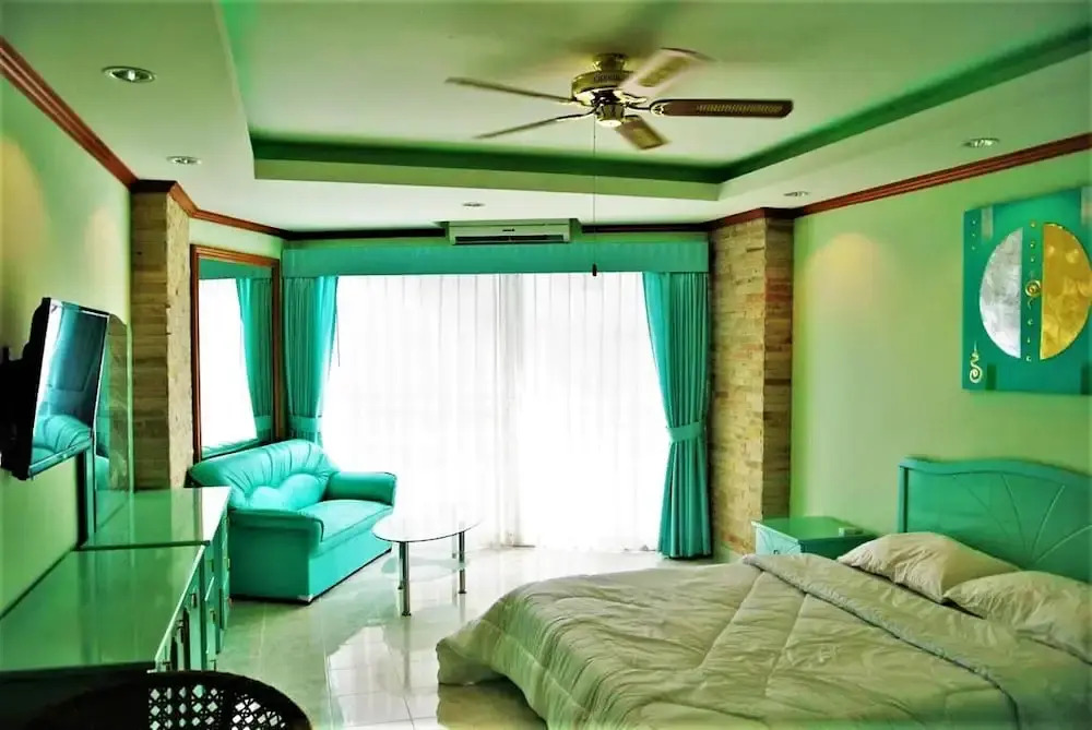 Lovely Studio at View Talay 1