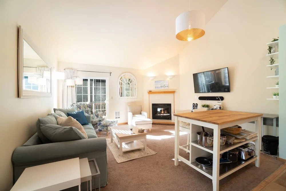 Tolovana 3 2 Br condo by RedAwning