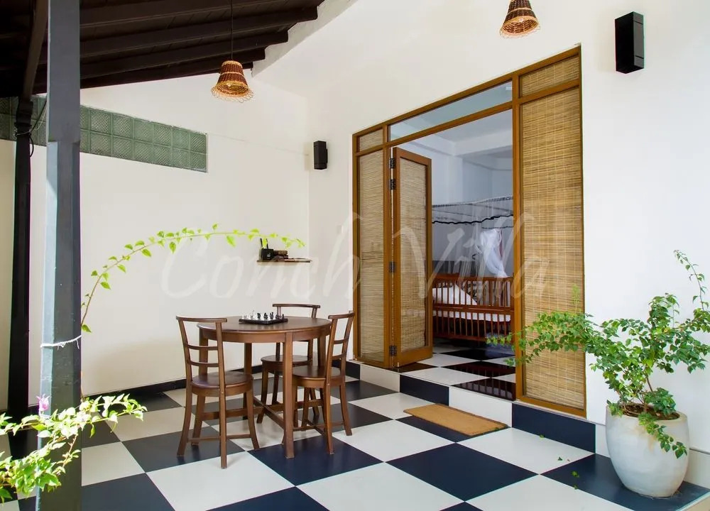 Grand Conch 4 BR Villa -3 Min walk to the beaches