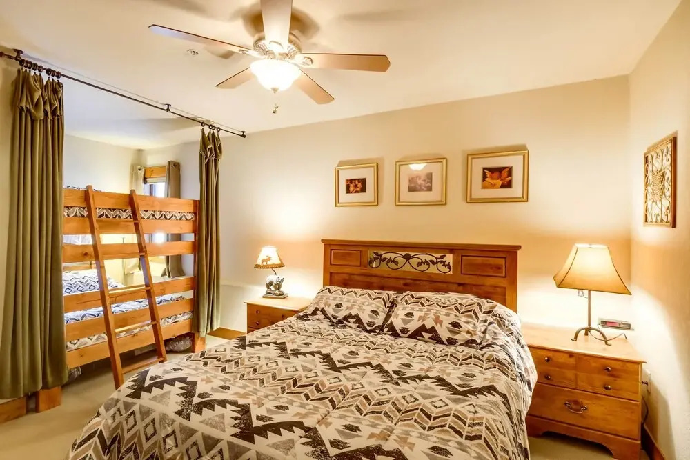 Central Fraser Condo 8 Mi to Winter Park Ski!