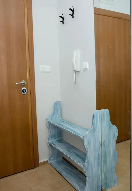 FM Luxury 1-BDR Apartment - Into the Woods