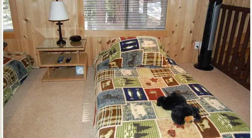 Knotty Pine Cabin