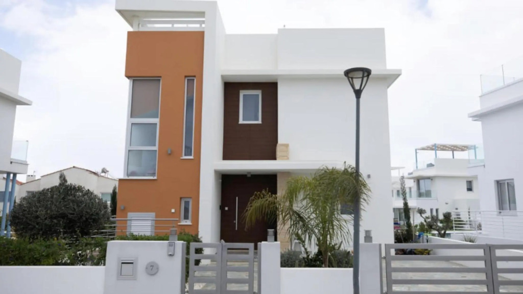 Mylos Luxury 3 bed Villa with private pool