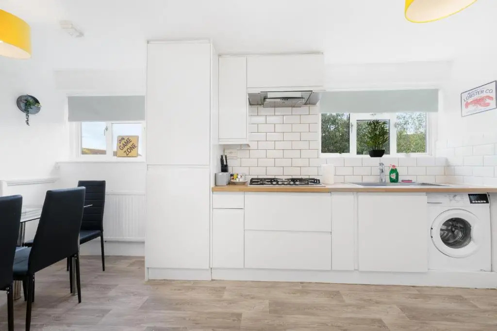 Brambles House West Drayton 3 Bedroom