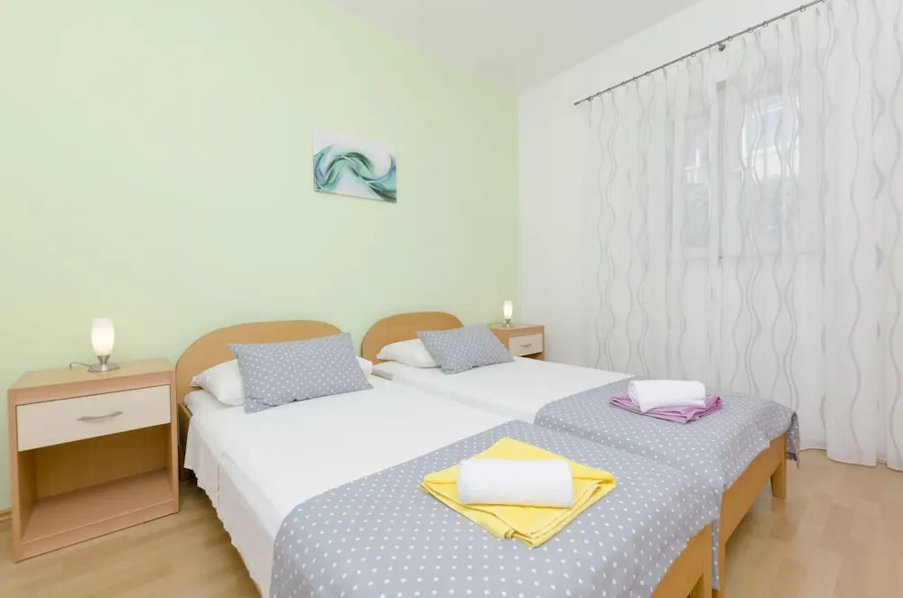 Apartments Josip