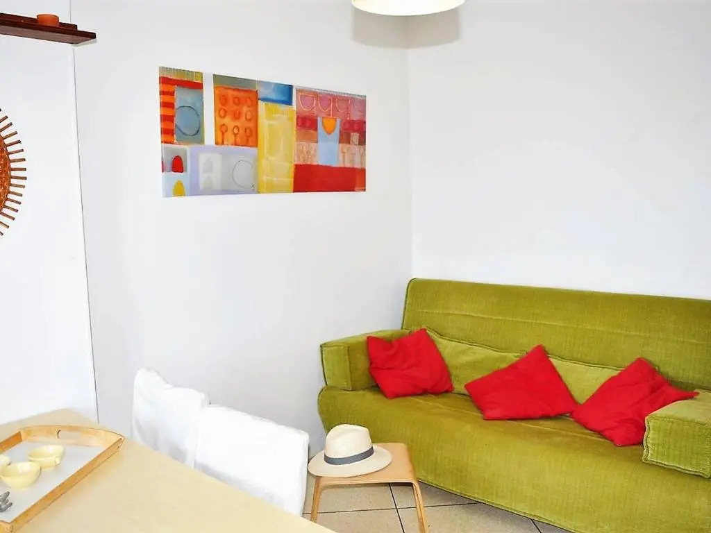 Appartement Le Lavandou, 2 pièces, 4 personnes - FR-1-251-210
