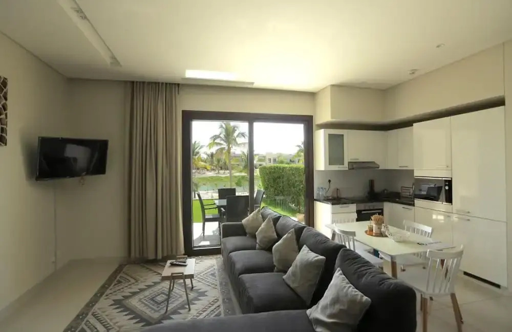 Charming 1-bedroom Terrace Escape